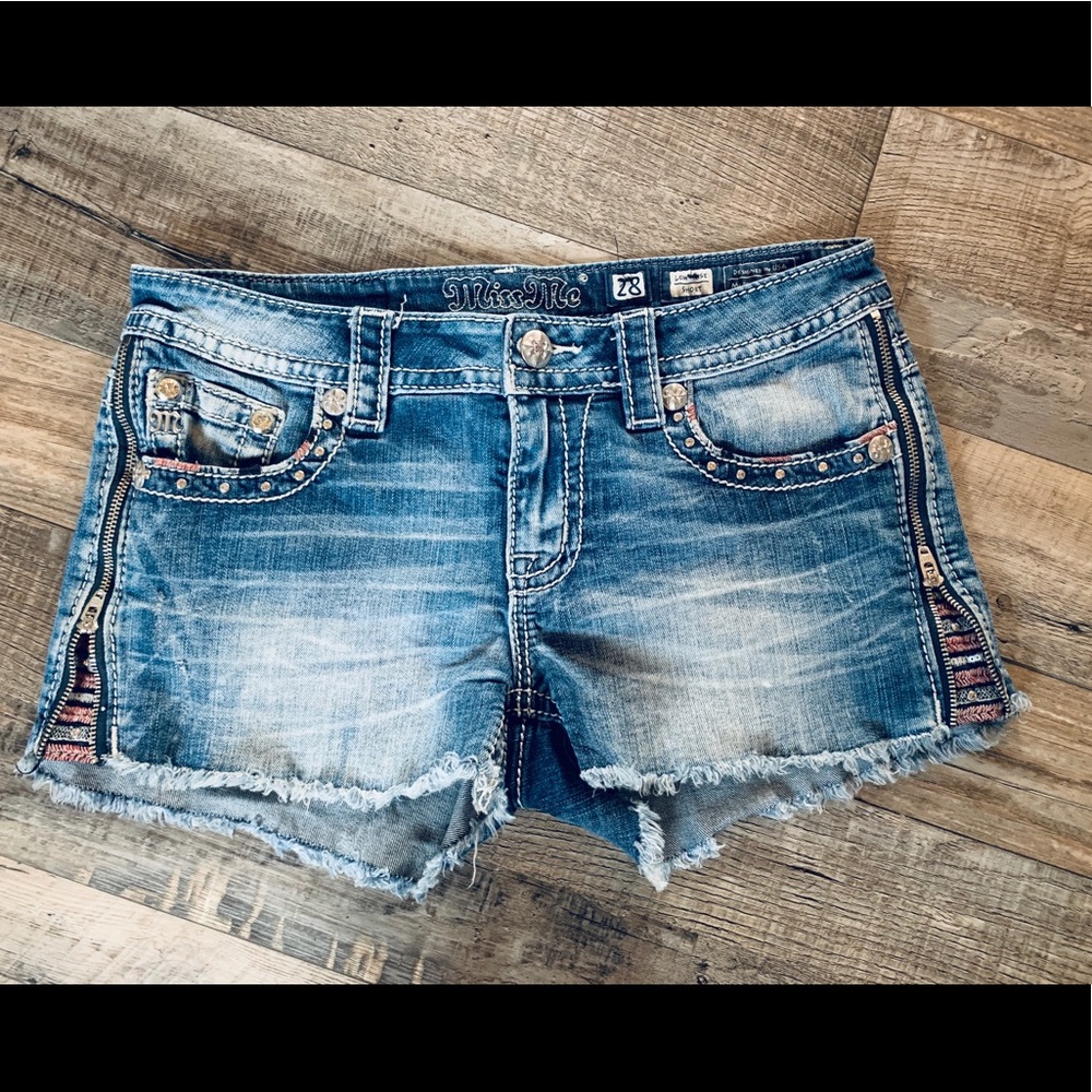 Miss Me Shorts